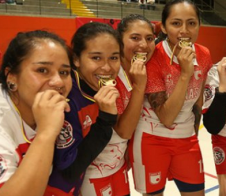  Torneo de microfútbol para mujeres barristas